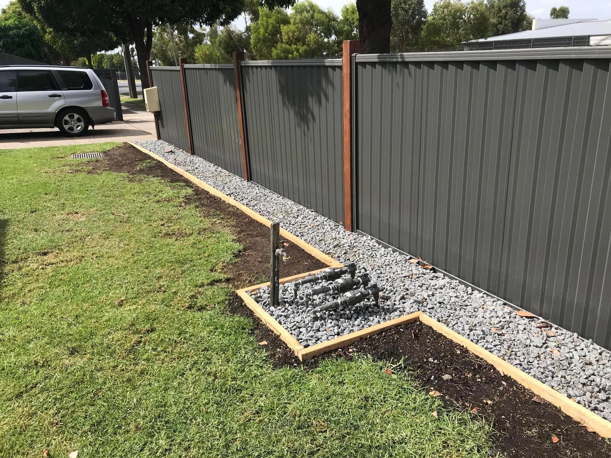 Colorbond fencing & letterbox